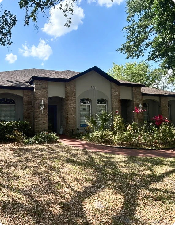 Residential roof by Top Contractors Florida